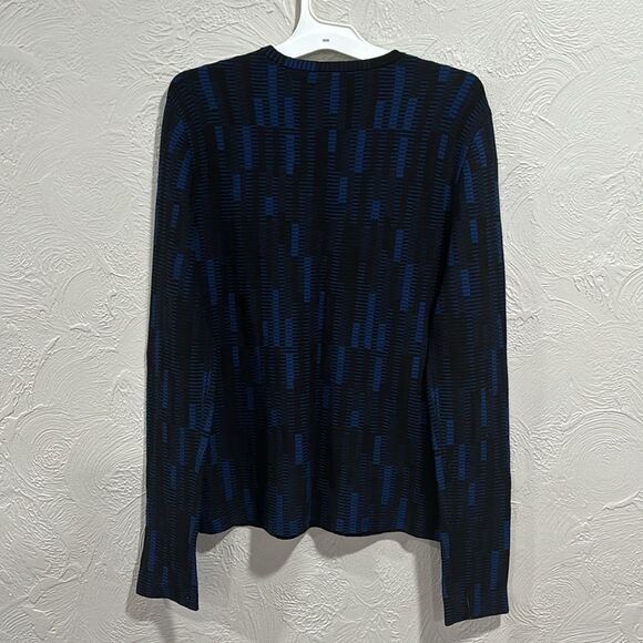 St. John black and blue abstract sweater size small - Picture 6 of 6